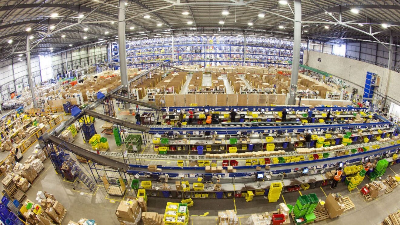 Amazon fulfilment centre