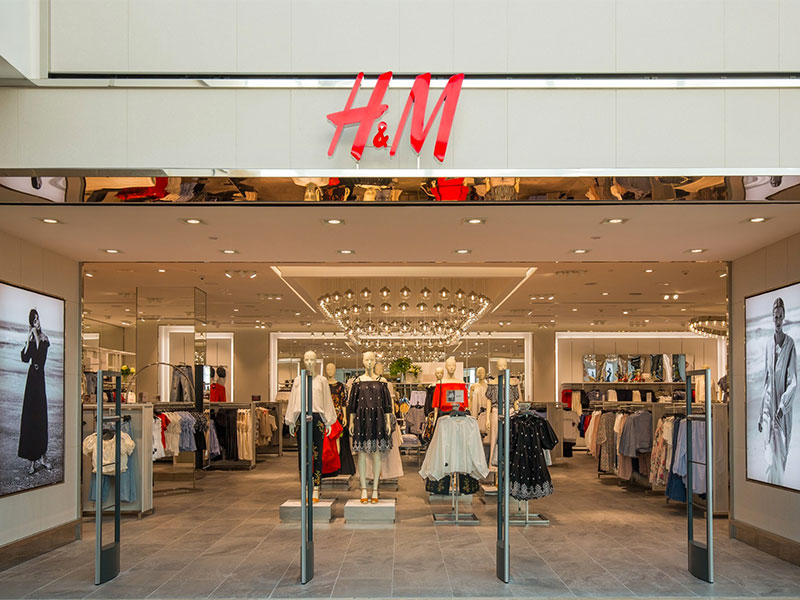 H&M - Global Fashion Website