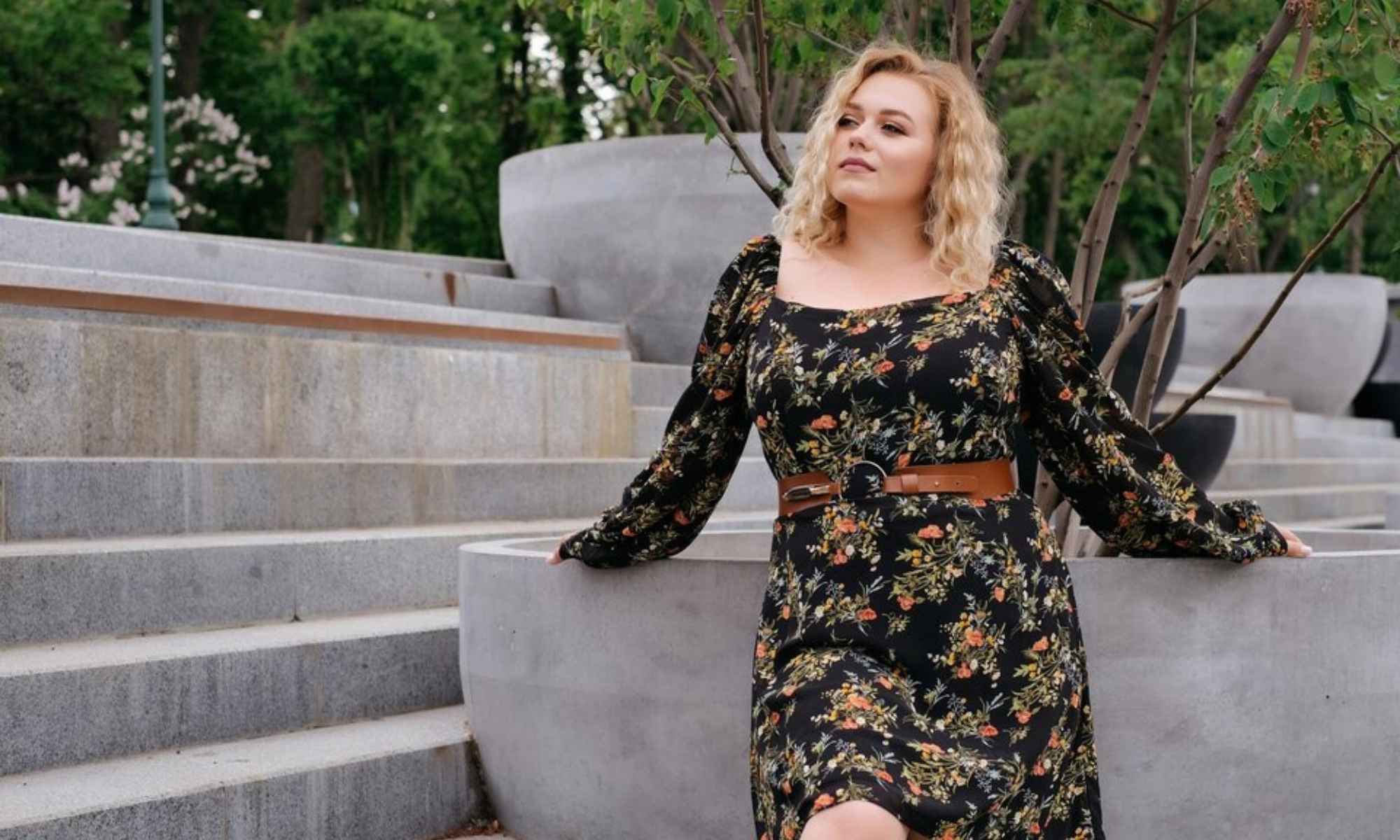Statement Sleeves & Unique Details - Plus Size Fashion Trends 2025